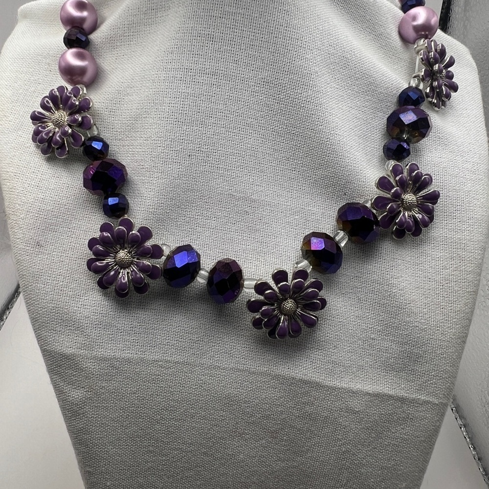 2 statement necklaces - Picture 11 of 16